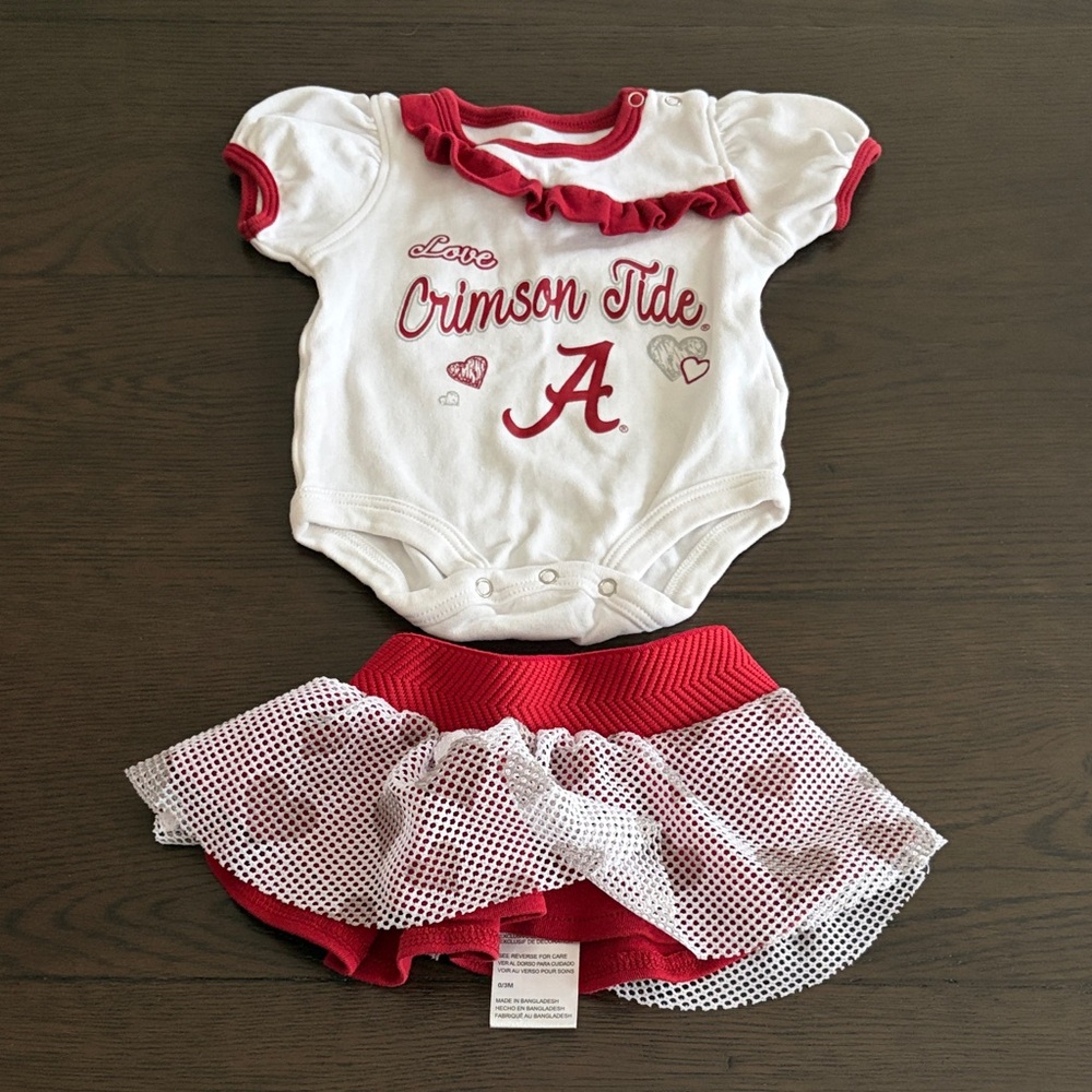 Alabama Crimson Tide Baby Onesies and Skirt Set - Picture 2 of 7